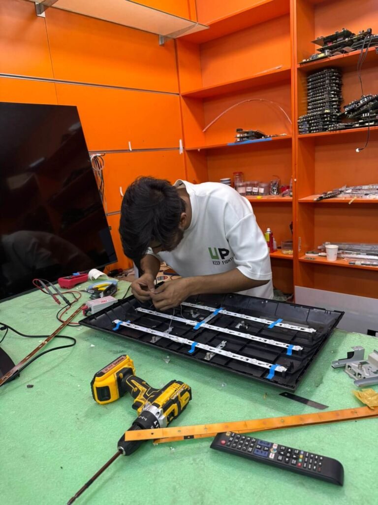 تصليح تلفزيون الرياض 0556572207