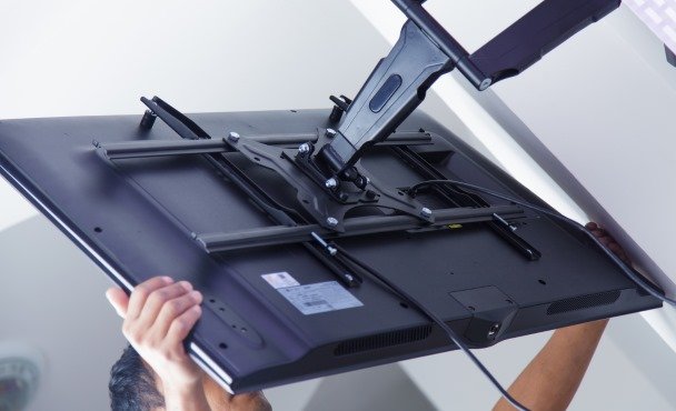 اصلاح التلفزيونات 0556572207